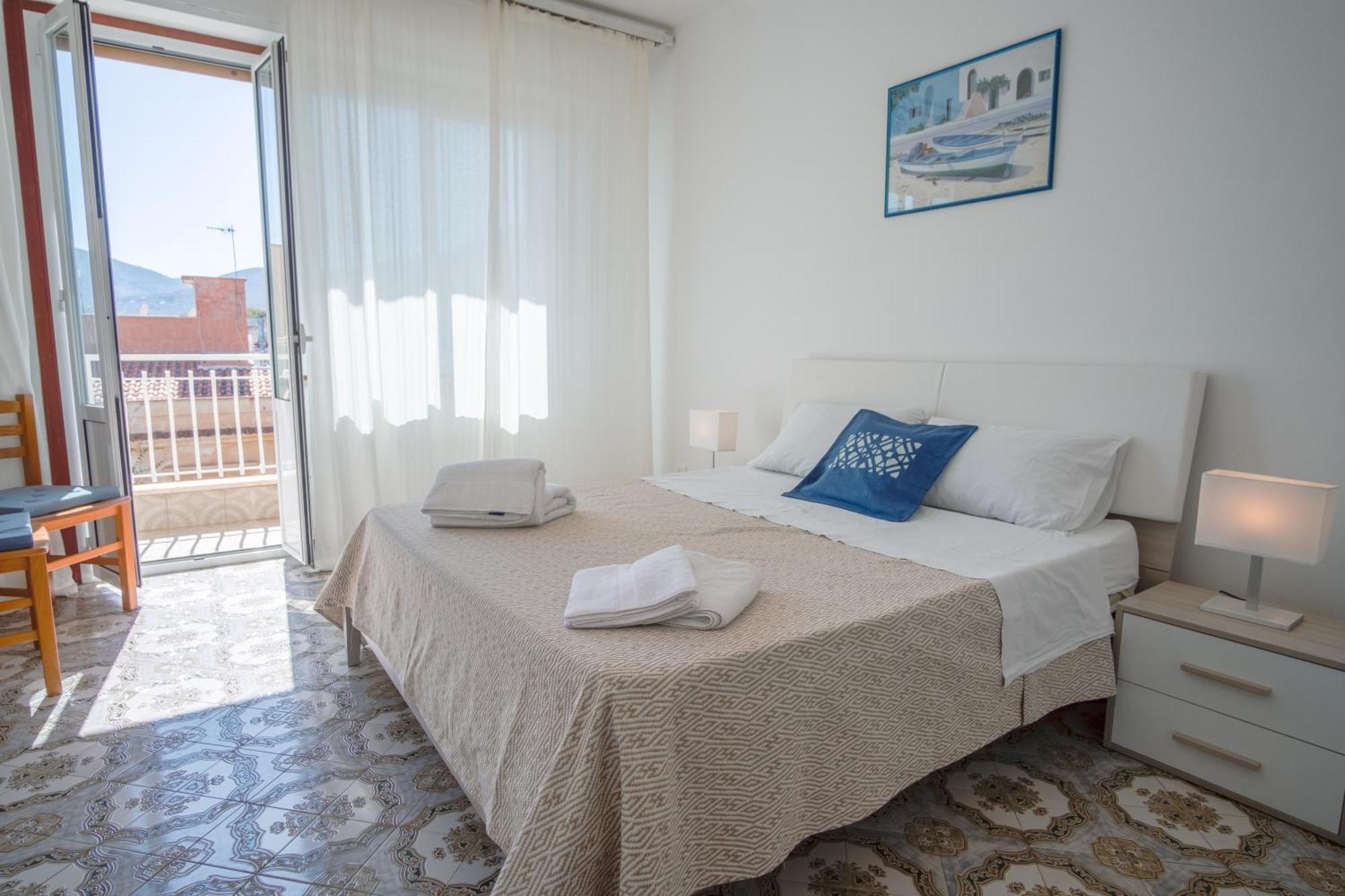 Mondello Sunsea House Apartment Exterior photo